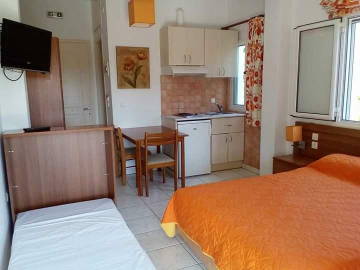 Potokia Rooms Kakovatos Buitenkant foto